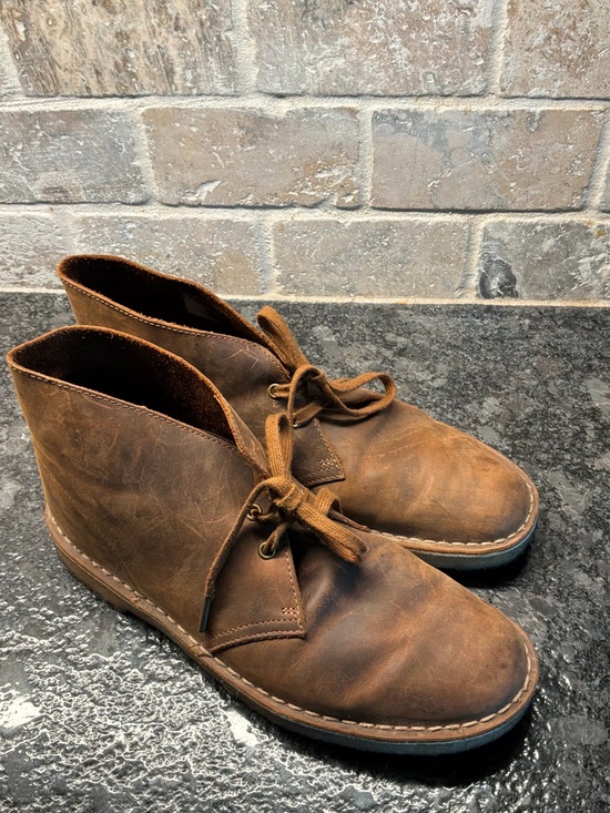 Clarks Other - Clark’s Bushacre 2 men’s boot beeswax leather size 9.5-brown